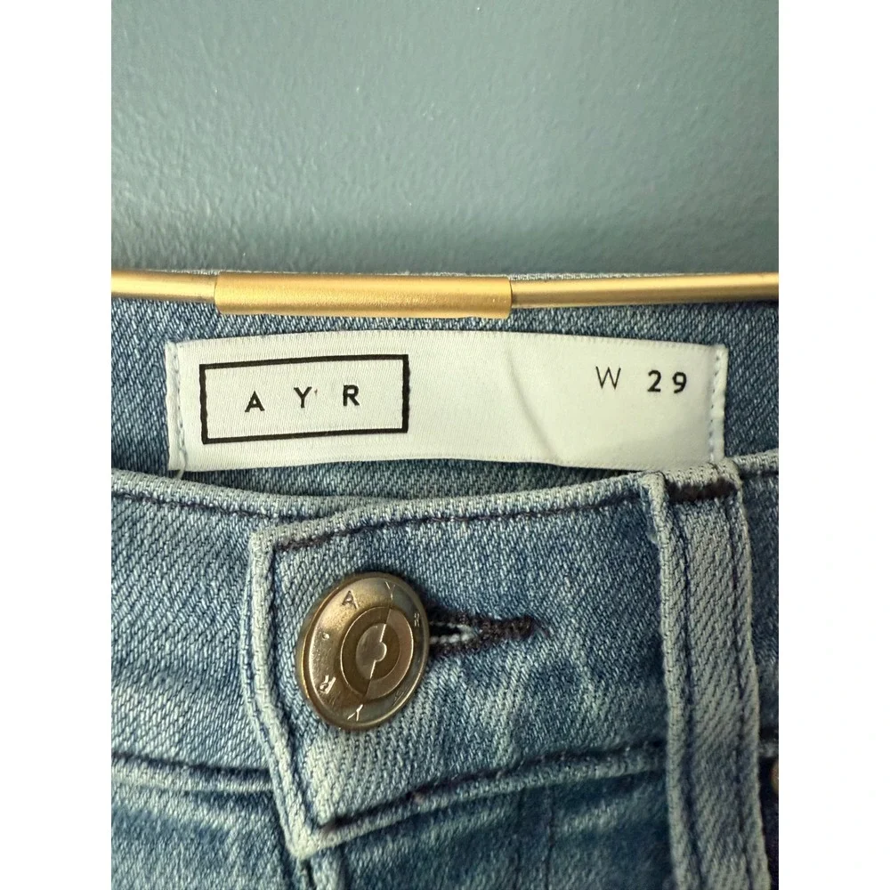 AYR The Pop Light Wash High Rise Straight Leg Jeans‎ Size 29